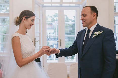 Fotógrafo de bodas Tímea Kaplonyi (kaplonyitimea). Foto del 16 de abril 2019