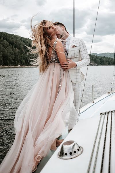 Wedding photographer Elizaveta Efimova (efimovaelizavet). Photo of 3 December 2018