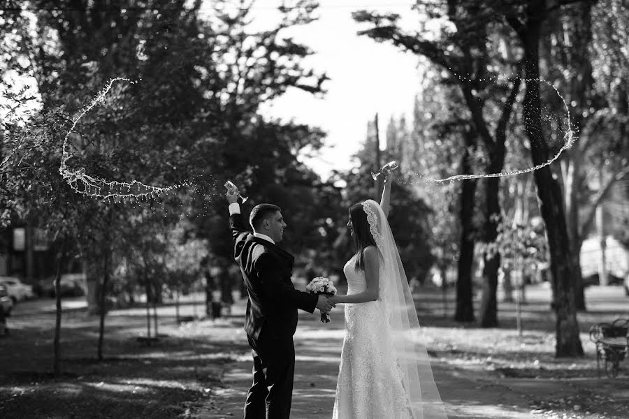 Photographe de mariage Yuriy Bondarev (bondrevura). Photo du 27 octobre 2015