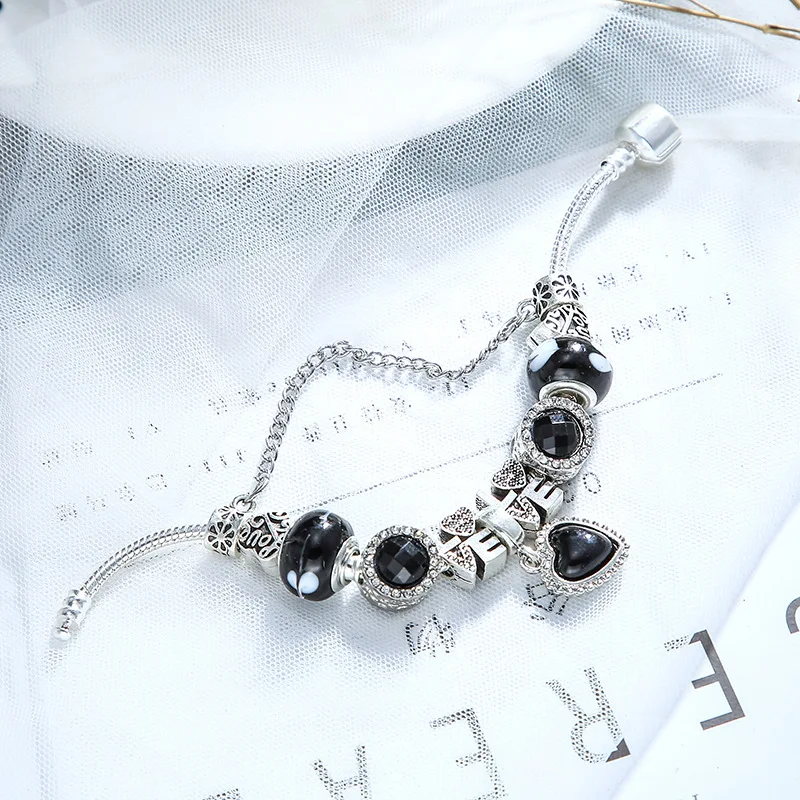 images slider number - 14