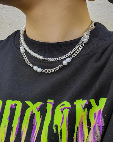 Colar masculino moderno com pérolas - 2