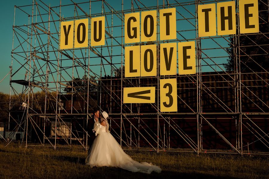 Fotografo di matrimoni Victor Detto (detto). Foto del 4 gennaio 2020