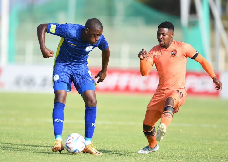 Siyabonga Dubula of Pretoria Callies and Puleng Marema of Polokwane City during the Motsepe Foundation Championship match between Polokwane City and Pretoria Callies FC at Old Peter Mokaba Stadium on May 14, 2023 in Polokwane.