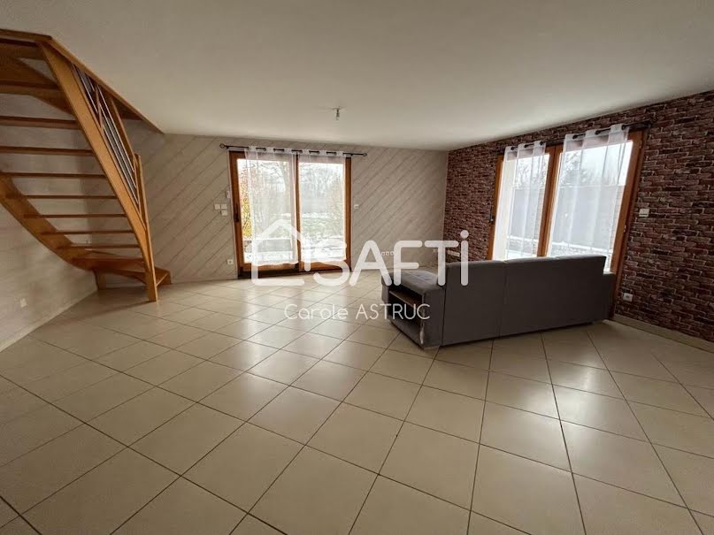 Vente maison 5 pièces 157 m² à Pontarlier (25300), 380 000 €