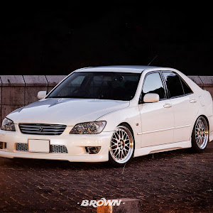 アルテッツァ SXE10