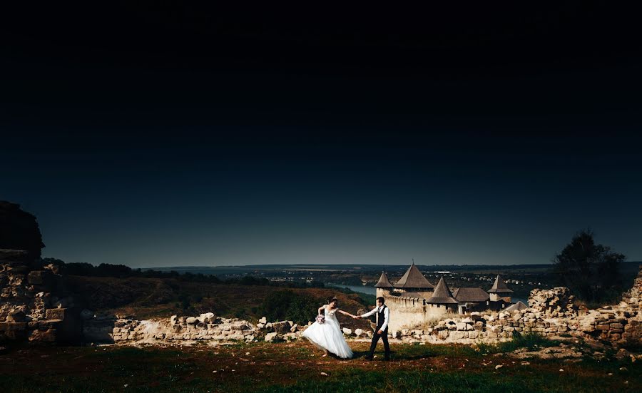 Fotógrafo de casamento Misha Dyavolyuk (miscaaa15091994). Foto de 3 de setembro 2018