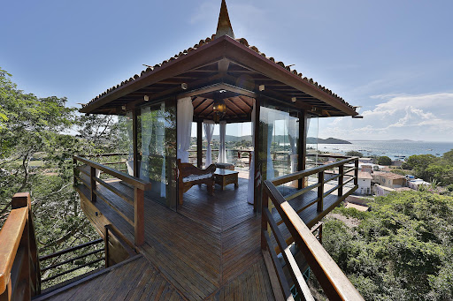 House with pool and terrace 3