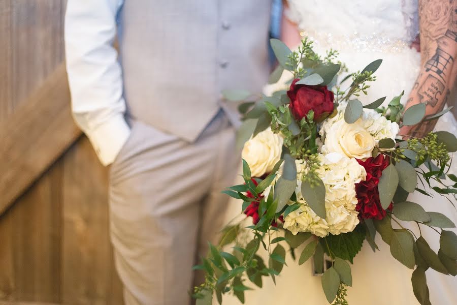 Fotografo di matrimoni Shelby Erin (shelbyerin). Foto del 30 dicembre 2019