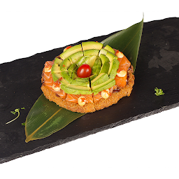 Salmon & Avo Sushi Pizza (5pcs)