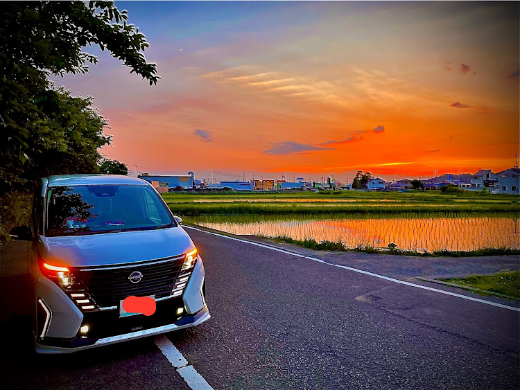 セレナの#NISSAN・#新型セレナ・Happybirthday!!!に関するカスタム事例の投稿画像1枚目