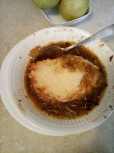 Round 2 lol can't eat just one bowl unless the bowl is much bigger .. Crunchy crusty bread and gooey cheese  to sop up the soup with. Total comfort food! And great when your sick. Onion garlic rosemary and bone broths are so good for ya..