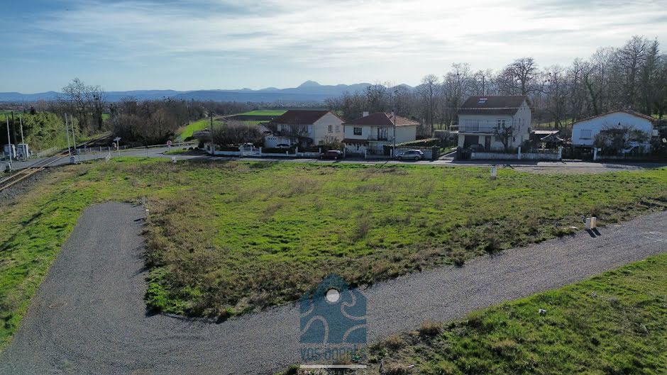 Vente terrain  504 m² à Pessat-Villeneuve (63200), 68 000 €