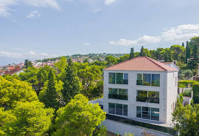 Maison avec piscine et terrasse 5