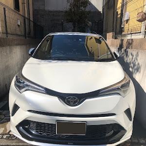 C-HR NGX50