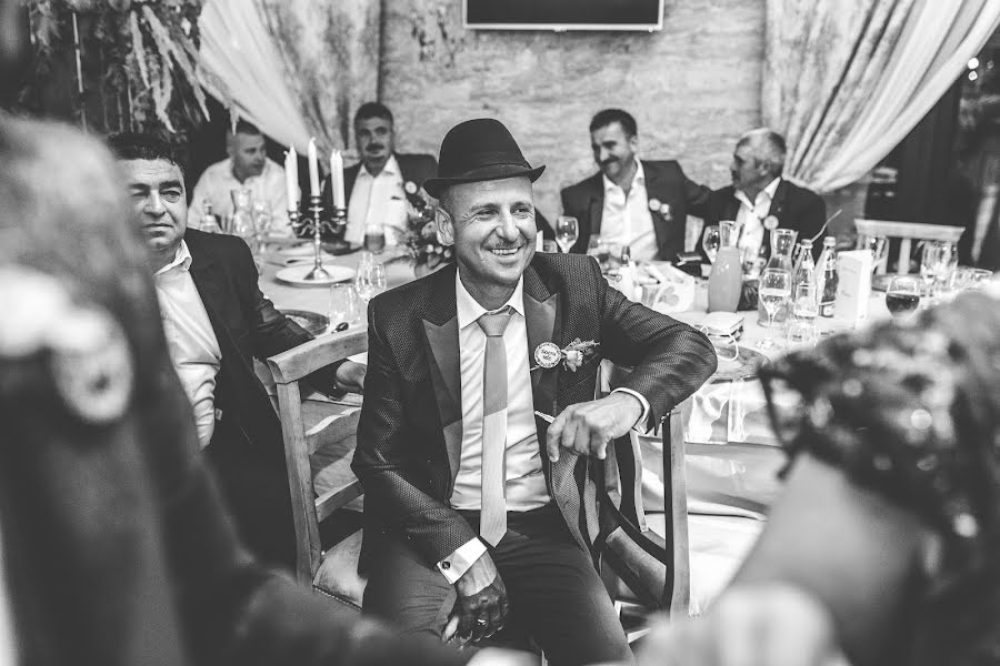 Wedding photographer Panta Lucian (pantalucian). Photo of 12 May 2020