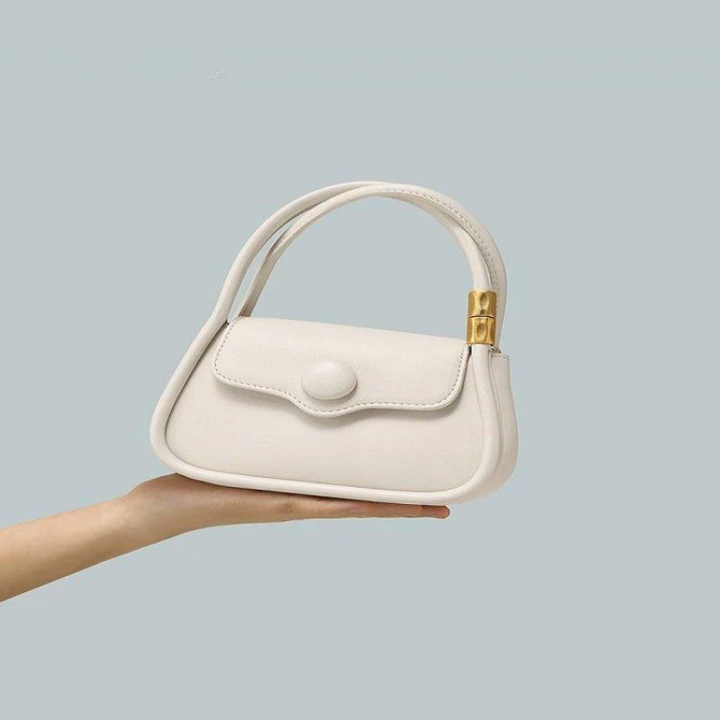 Bolsa Super Incêndio de Celebridades da Internet Design de Nicho Portátil. Leve seus pertences com estilo e praticidade, ideal para o dia a dia.