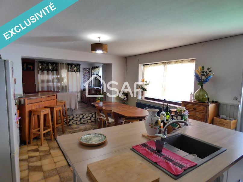 Vente maison 5 pièces 120 m² à Neuvic (24190), 118 000 €