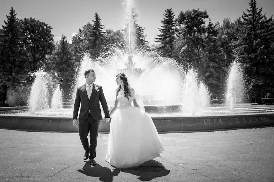 Fotógrafo de bodas Viktoriya Getman (viktoriya1111). Foto del 28 de agosto 2017