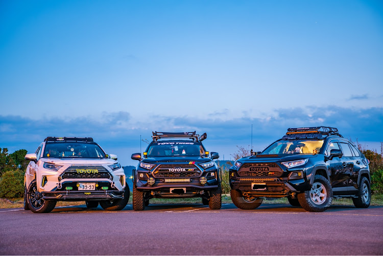 RAV4のRAV4PHV・芦ノ湖ミーティング・SRM・念願のコラボ・RAV4に関するカスタム事例の投稿画像1枚目