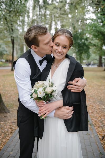 Fotógrafo de casamento Irina Lopatkina (irinaalexeevna). Foto de 17 de abril 2023