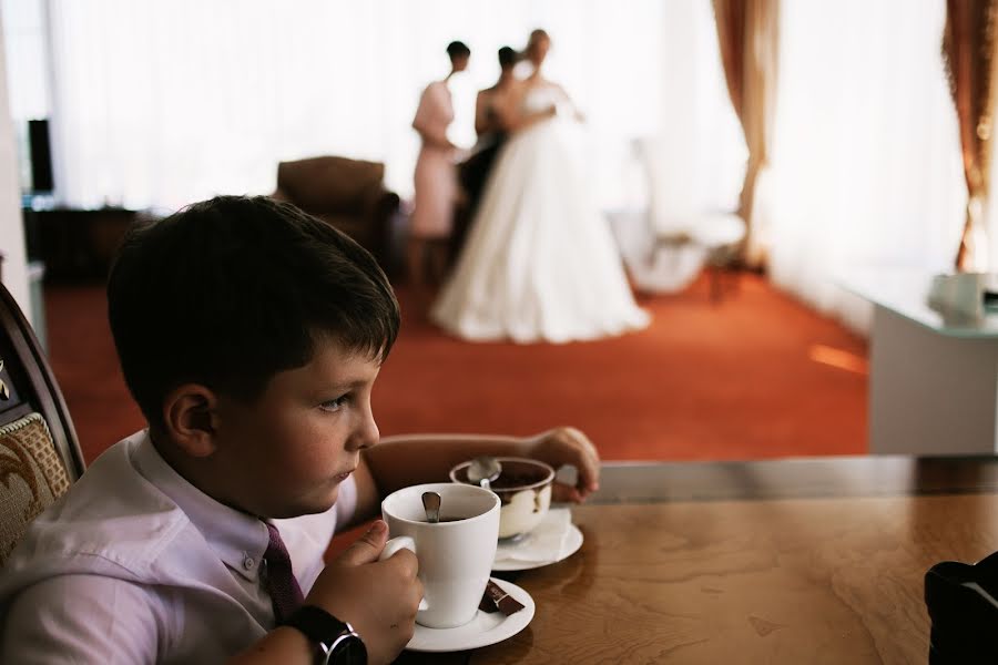 Fotógrafo de casamento Olesya Goleva (goleva). Foto de 12 de dezembro 2016