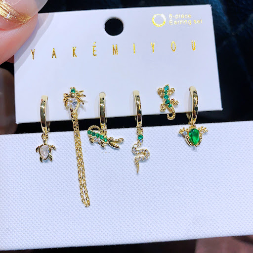 Title 5, Fashion Personality Small Animal Earrings Set, ...