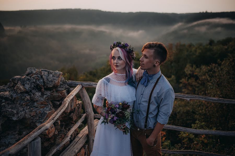 婚礼摄影师Žaneta Malá（zanetamala）。2017 8月28日的照片