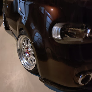キューブ Z12