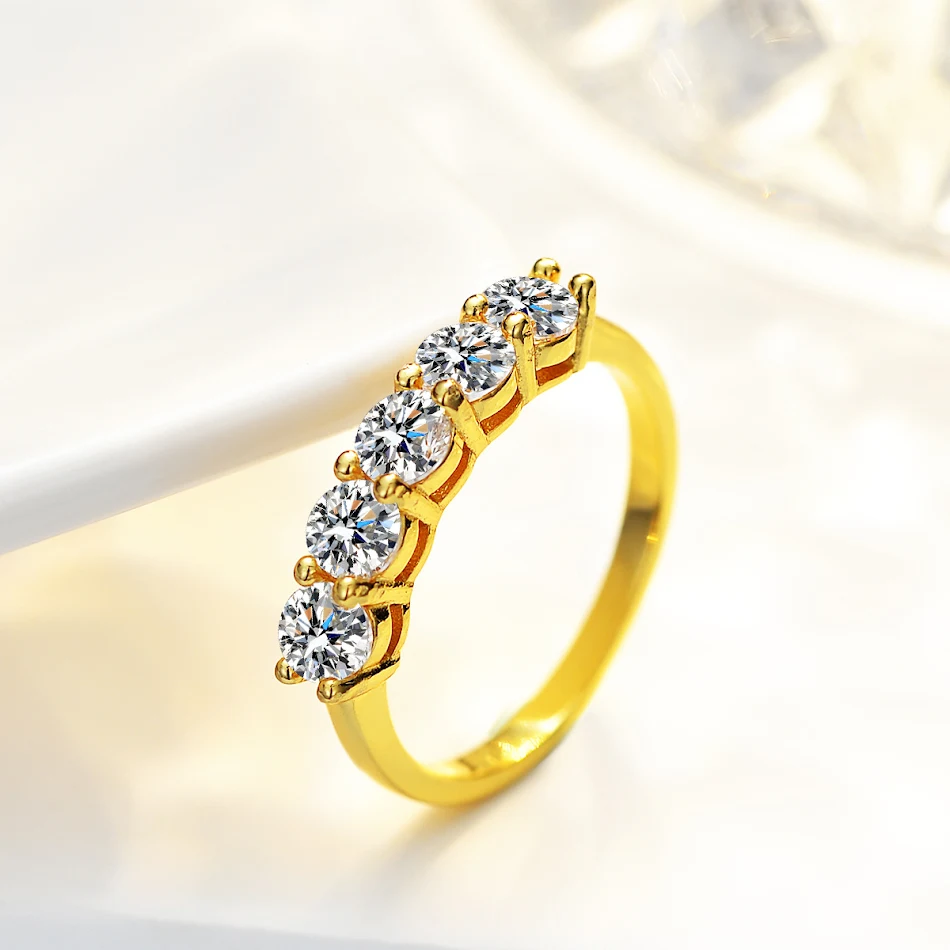 5-sterren Seven Star Diamant Damesring van S925 zilver. Een stralende ring die perfect is voor elke gelegenheid en elegantie uitstraalt.