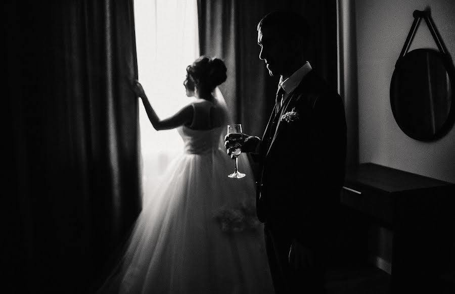 Wedding photographer Natasha Skripka (skripkanv). Photo of 16 November 2023