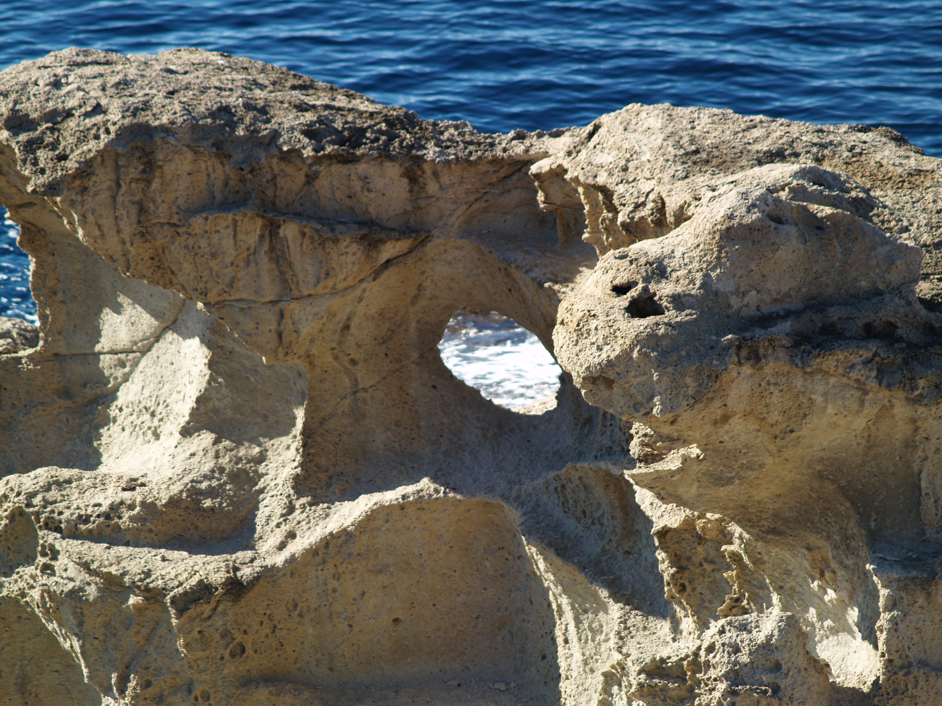 Il mare e il vento possono essere meravigliosi, ma anche distruggenti di Inge