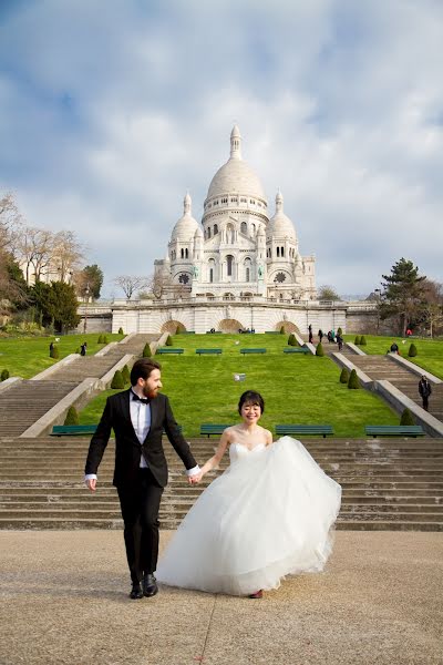 Wedding photographer Polina Laperoux (laperoux). Photo of 9 April 2018