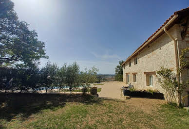 House with pool and terrace 10