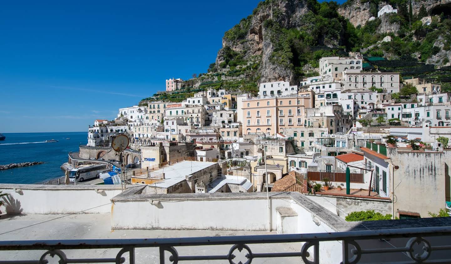 Seaside house and terrace Atrani