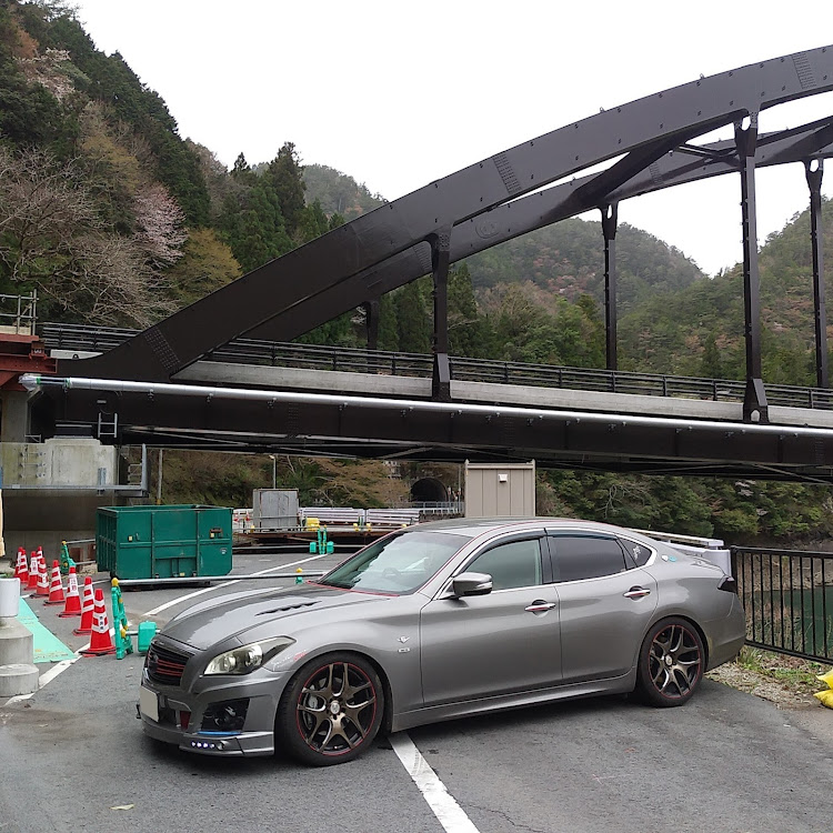 フーガの医療関係の方々ホンマにお疲れ様です(_ _)・垂れ桜🌸・建設中の橋・ボツ特集・完成したらリベンジ(≧∇≦)bに関するカスタム事例の投稿画像7枚目