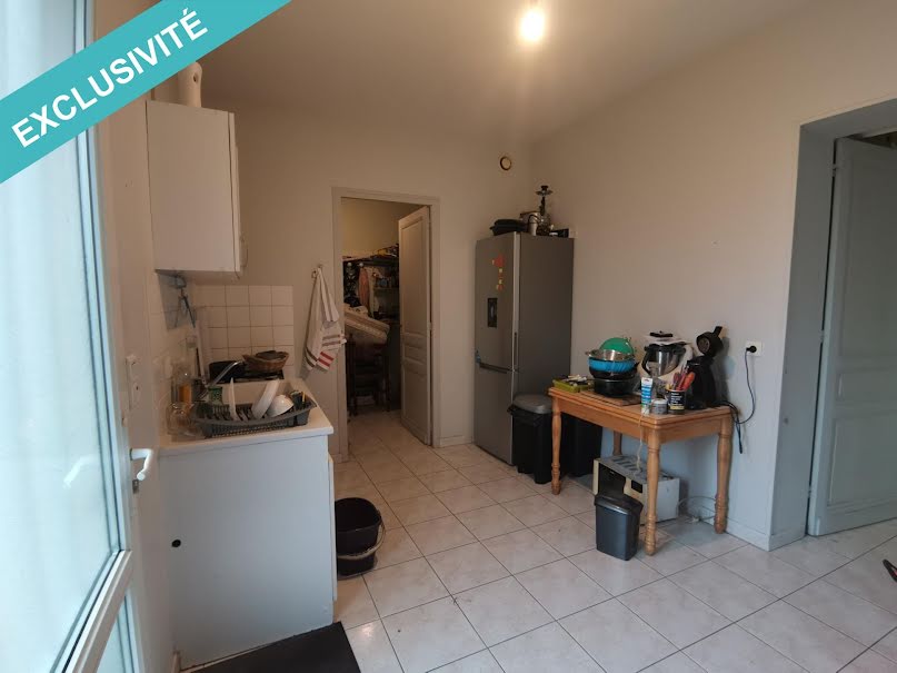 Vente maison 4 pièces 104 m² à Chepniers (17210), 125 000 €