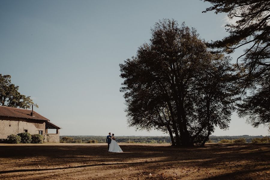 Fotograful de nuntă Valentina Jasparro (poljphotography). Fotografia din 15 octombrie 2022