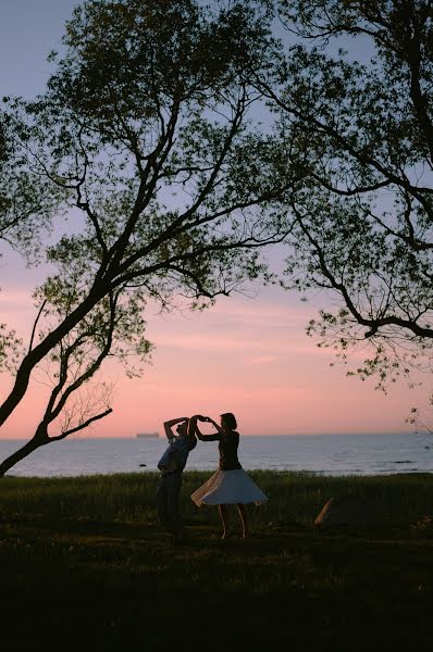 Wedding photographer Yana Bulgakova (yankefamssen). Photo of 29 May 2014