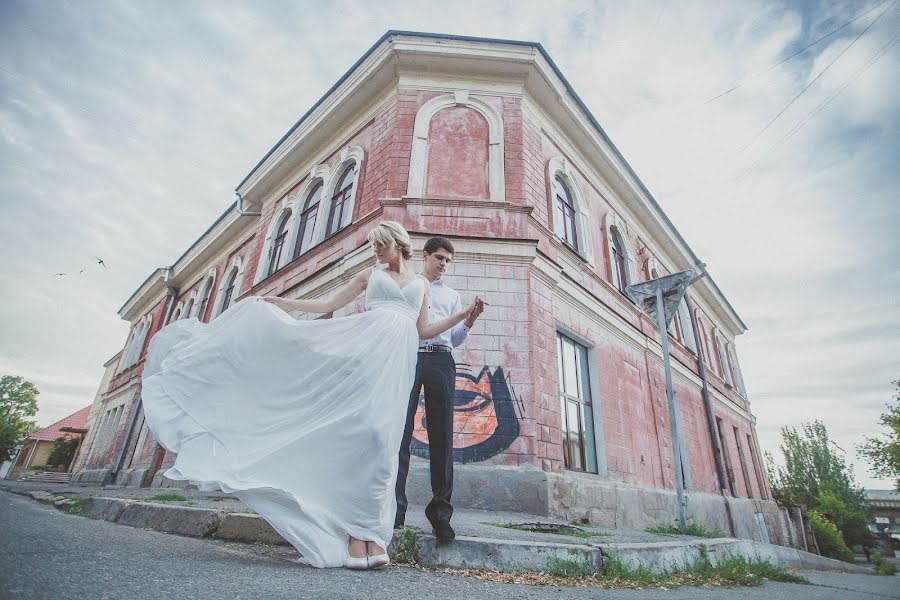 Fotógrafo de bodas Valentina Piksanova (valiashka). Foto del 13 de agosto 2013