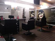 Glamour Beauty Parlour photo 2