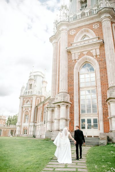 Svadobný fotograf Nastya Khokhlova (khokhlovaphoto). Fotografia publikovaná 23. júla 2017