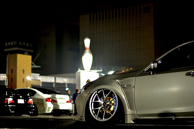 クラウンアスリートのジャパンカラー・胡桃・なにわのよこやんさん・加工フェンダー・王冠オールジャンルMTに関するカスタム事例の投稿画像2枚目