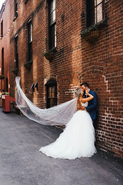 Fotografo di matrimoni Sharlie Faye (sharlie). Foto del 8 maggio 2019