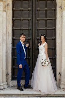 Fotógrafo de casamento Anna Belova (belovanya). Foto de 17 de fevereiro 2020