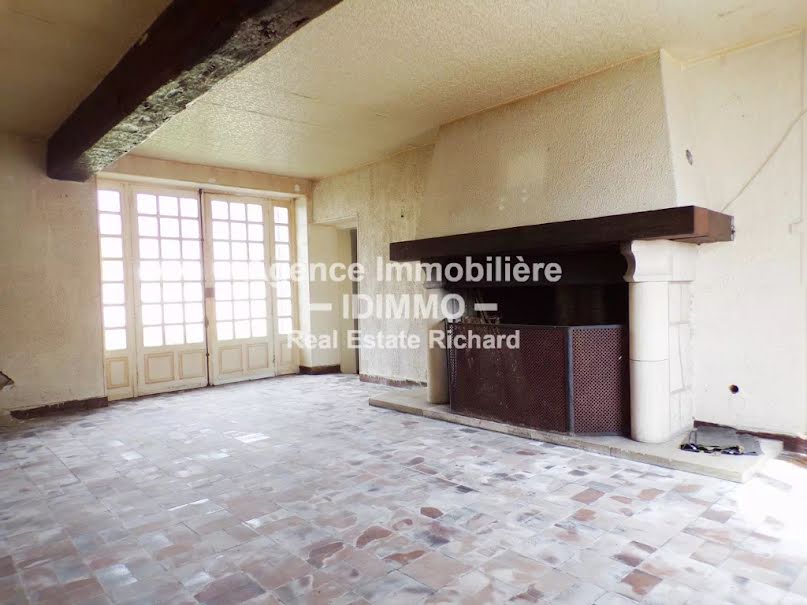 Vente maison 5 pièces 110 m² à Beaumont-du-Gâtinais (77890), 67 000 €