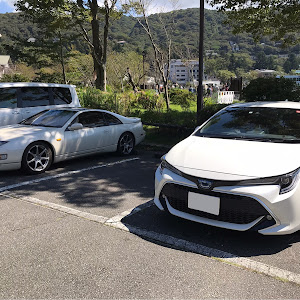 カローラスポーツ ZWE211H