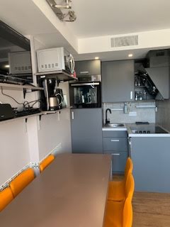 Location meublée appartement 3 pièces 38 m² à Cannes (06400), 1 200 €