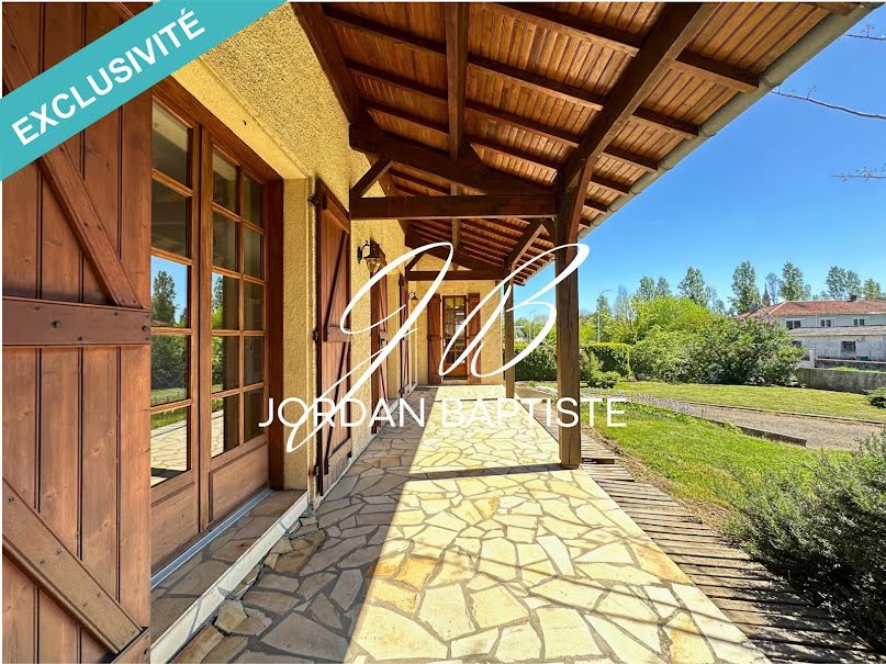 Vente maison 7 pièces 177 m² à Montauban (82000), 237 000 €