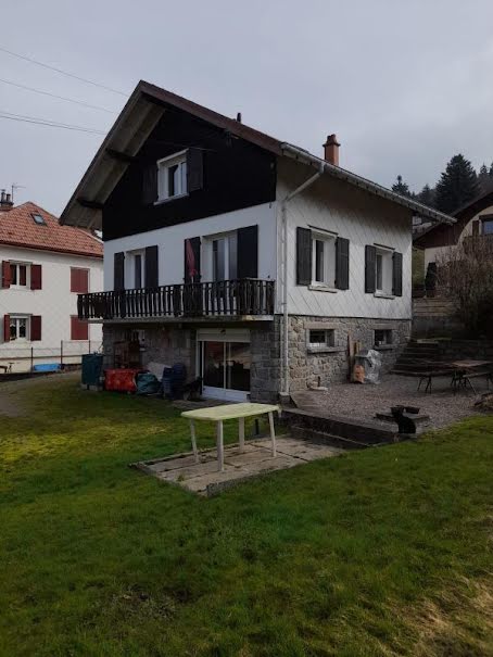 Vente maison 4 pièces 95 m² à Gerardmer (88400), 275 000 €