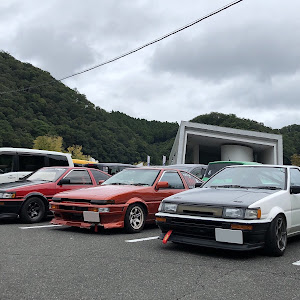 カローラレビン AE85